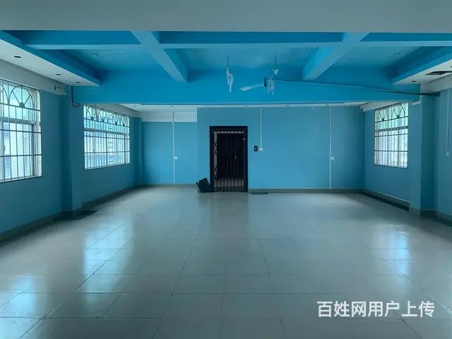 白龙 文明东668平整租或分割，有车位 - 图片 2