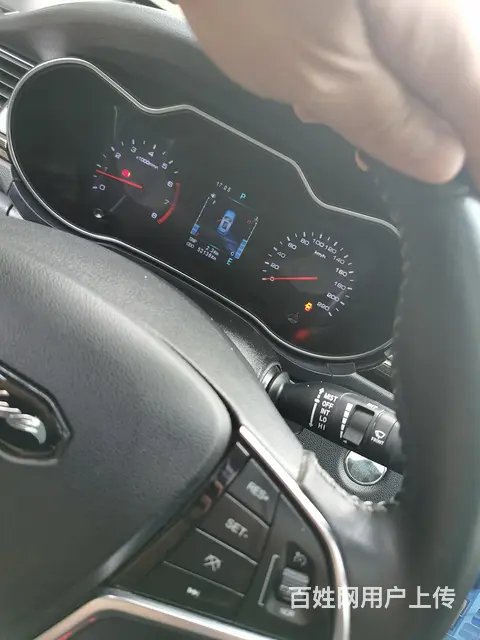 众泰Z560 2017款 1.5T 无级 豪华型 - 图片 11