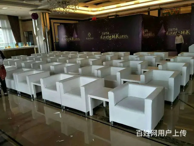车展皮方凳长条沙发出租 - 图片 5