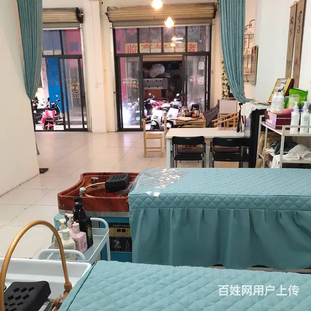（51旺铺推荐）琼山区白驹学校旁75平双门头美容美甲店低价转 - 图片 4