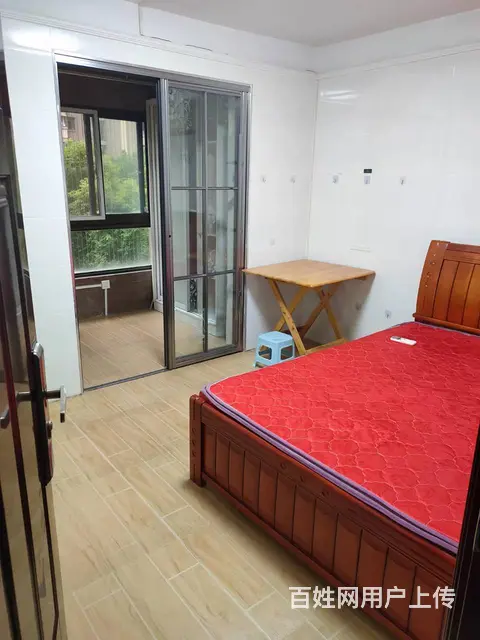 大上海广场 普通住宅 中等装修 - 图片 1
