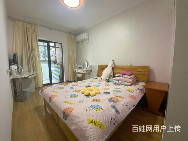 名仕家园4室2厅2卫，精装2400元一个月！ - 图片 1