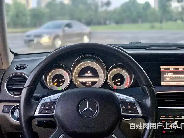 奔驰C级 2013款 C 260 1.8T 手自一体 优雅型 - 图片 3