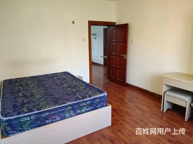【搞定了！】个人出租道里索菲亚教堂附近两室一明厅 - 图片 4