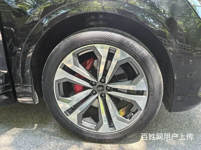 22年奥迪Q8 尊享顶配 - 图片 1