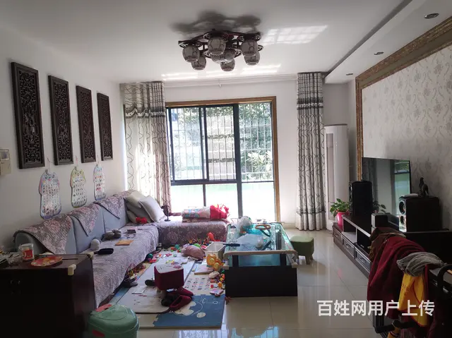 江南新城四室两厅三卫精装璜房屋出售 - 图片 1