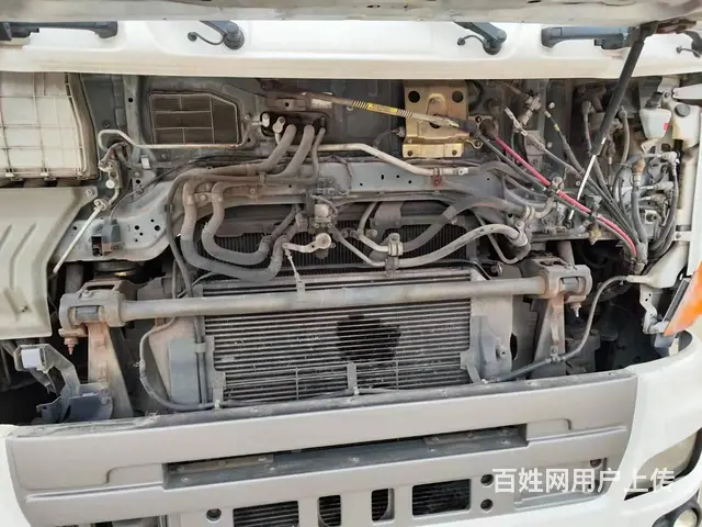 广汽日野700牵引车 420马力国4采埃孚16档 - 图片 3