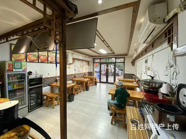 【搞定了！】南岗区鲁商凤凰城主街七年老店面馆出兑转让 - 图片 3