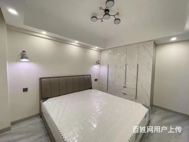 文化路新一中学区四室精装房
天盛嘉苑高层14楼133平四室两 - 图片 5