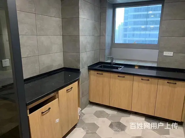浑南禹州广场215平写字楼出租 - 图片 1