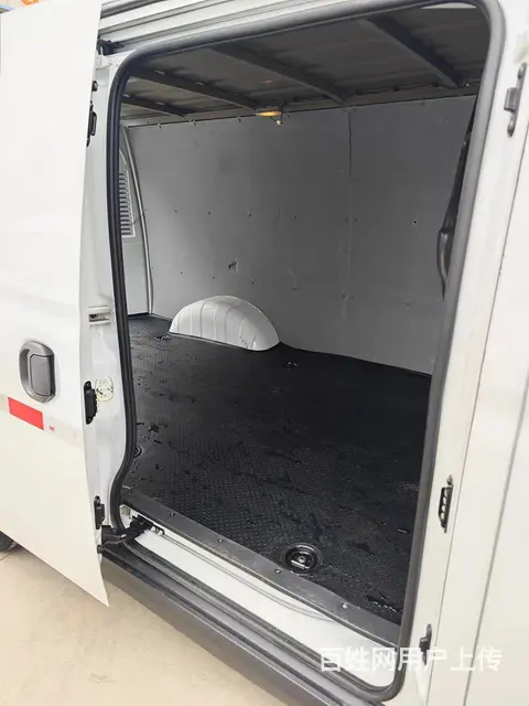 2023年9座大通EV30L - 图片 8