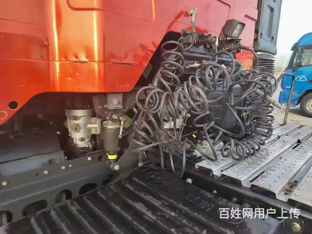一汽解放 J6P 牵引车 国5 - 图片 6