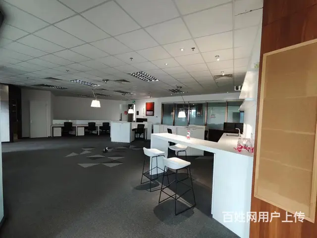 横琴华融大厦 采光好宽敞明亮 口岸位置优雅，不收停车费 - 图片 3