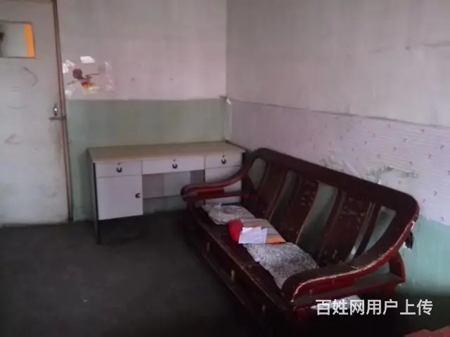 旧区楼房低价出租，年租 - 图片 2