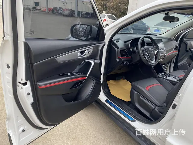 长安CS55 2019款 1.5T 手自一体 炫色型 - 图片 7