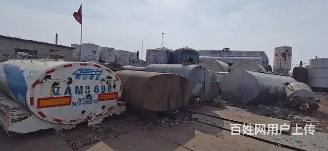 沈阳出售油罐水罐火车罐压力罐水泥罐白钢罐运输罐立罐 - 图片 6
