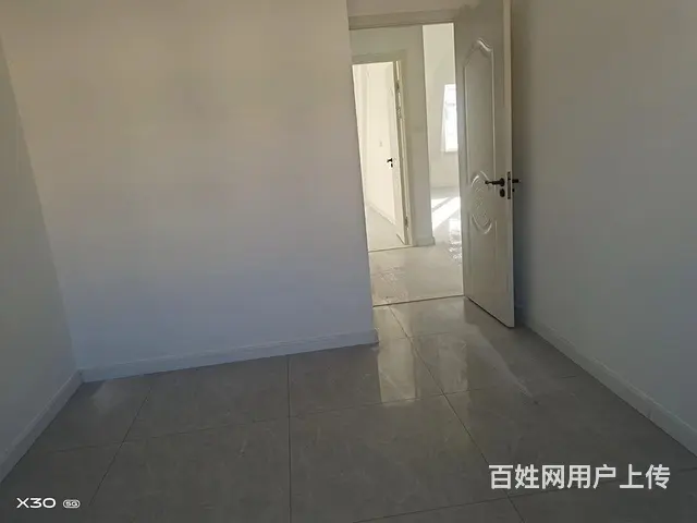 步梯楼阁楼出售 - 图片 1