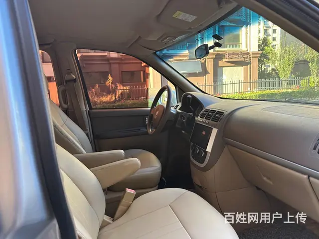 别克GL8 2014款 GL8 商务车 2.4 手自一体 经 - 图片 3