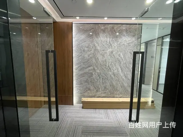 滨江地铁口英飞特大厦 精装带家具 全景落地窗 超高得房率 - 图片 1