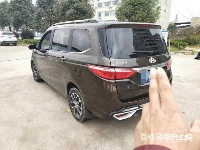 长安商用 欧尚 2016款 1.5 手动 豪华型7座 - 图片 7