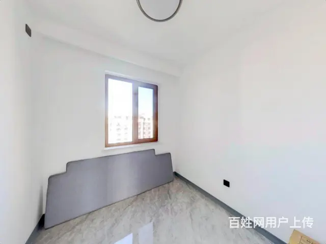 顶加阁带露台！四十万精装修，买     ，实得面积200平 - 图片 1