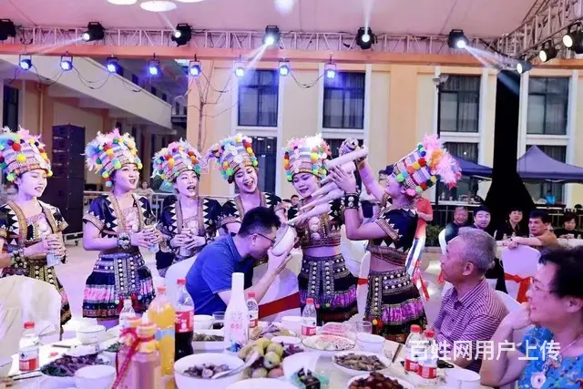 云南舞台搭建、灯光音响、LED屏、桌椅、桁架、篷房 - 图片 3