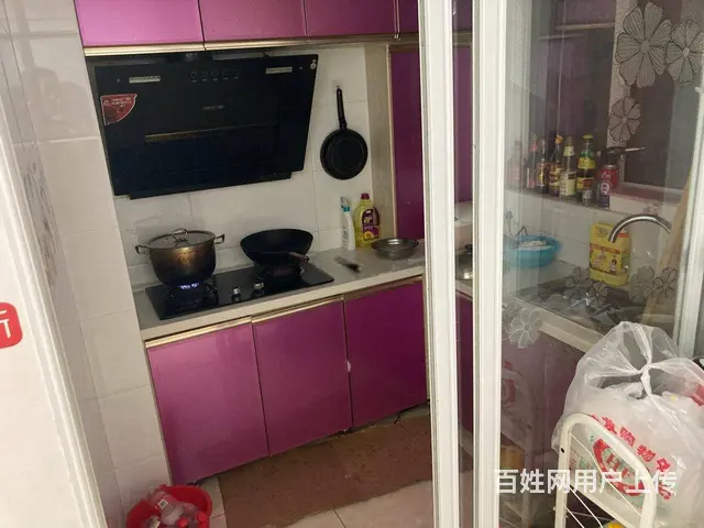 滨河一区高层1室1厅年租 - 图片 1
