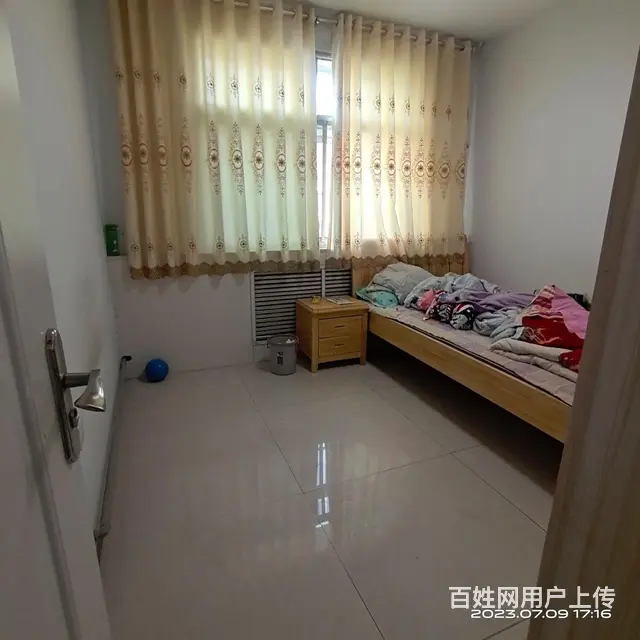 勇士5楼 三室一厅70平 中等装修 带储 证满五年 - 图片 6