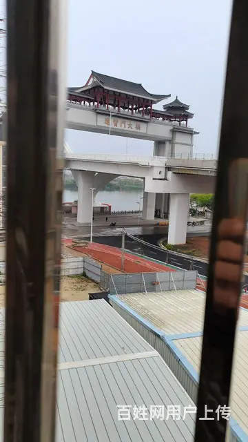 带电梯 - 图片 1