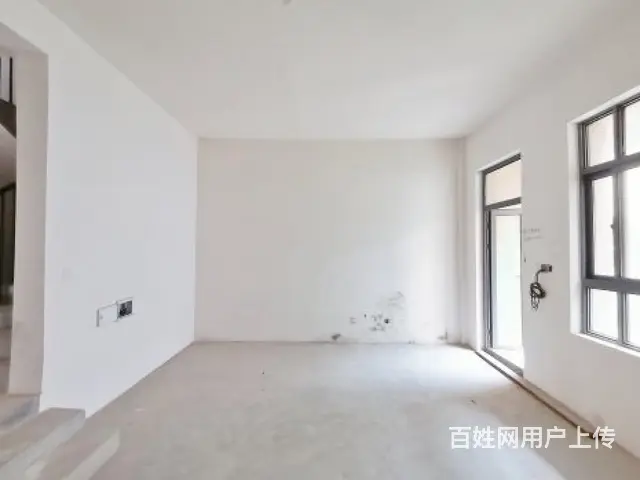市政府奥体旁 毛坯联排大别野 诚心出售价格好谈 - 图片 3