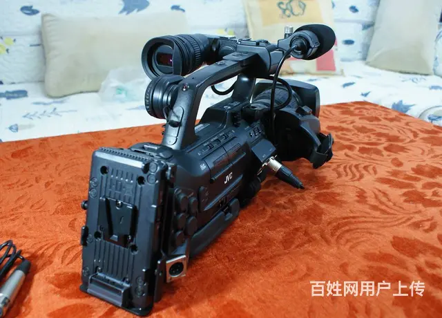 JVC GY-HM750广播级专业高清存储卡式摄像 - 图片 6