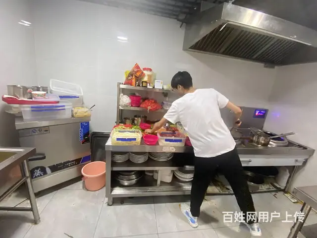 【搞定了！】S地铁口永辉旁两千流水餐饮旺铺转让 - 图片 5