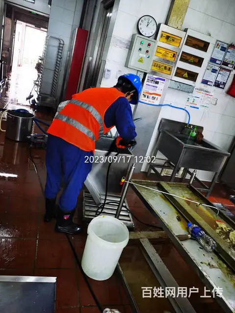 昆山淀山湖酒店排风设备清洗公司4008204072 - 图片 9